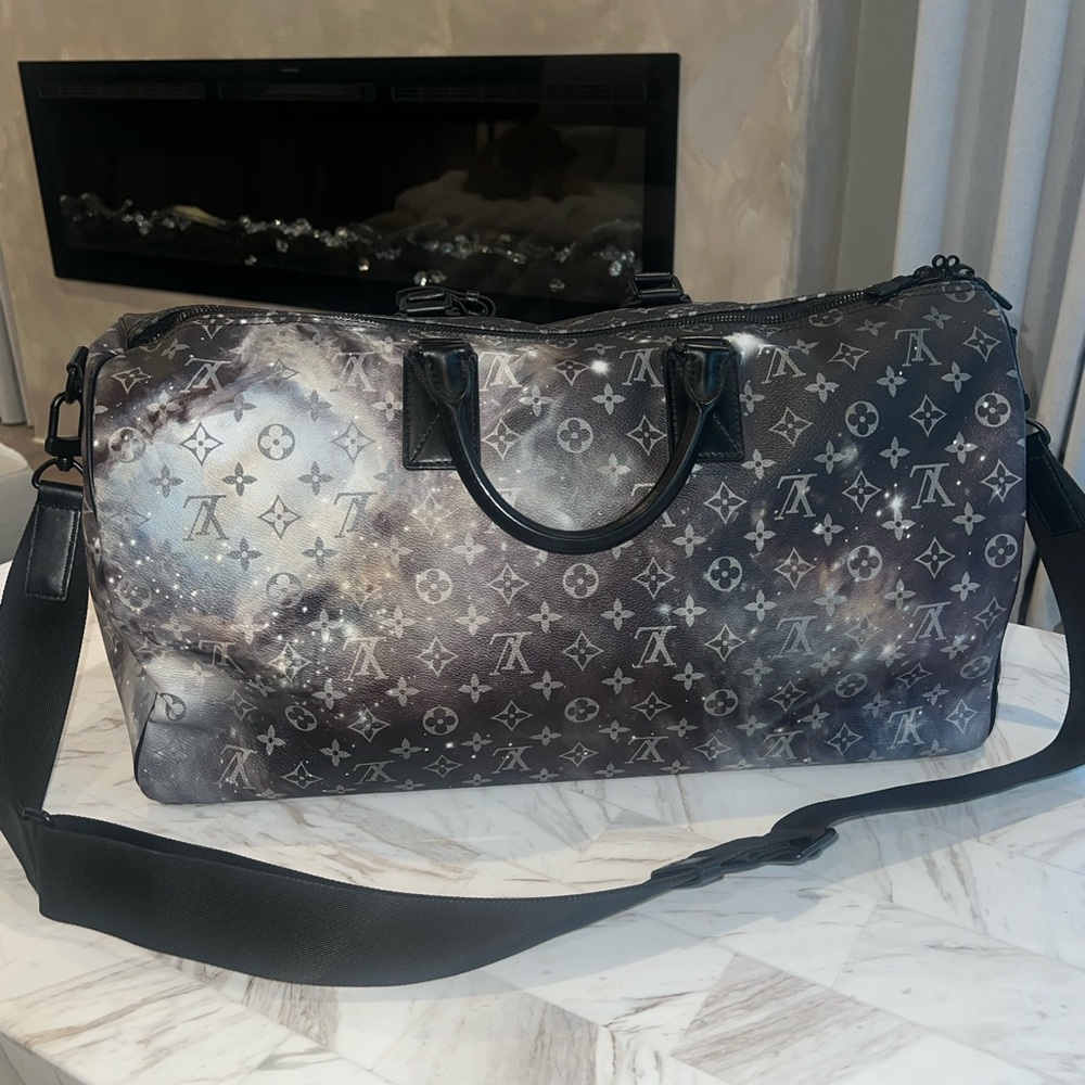 Louis Vuitton Keepall Bandouliere